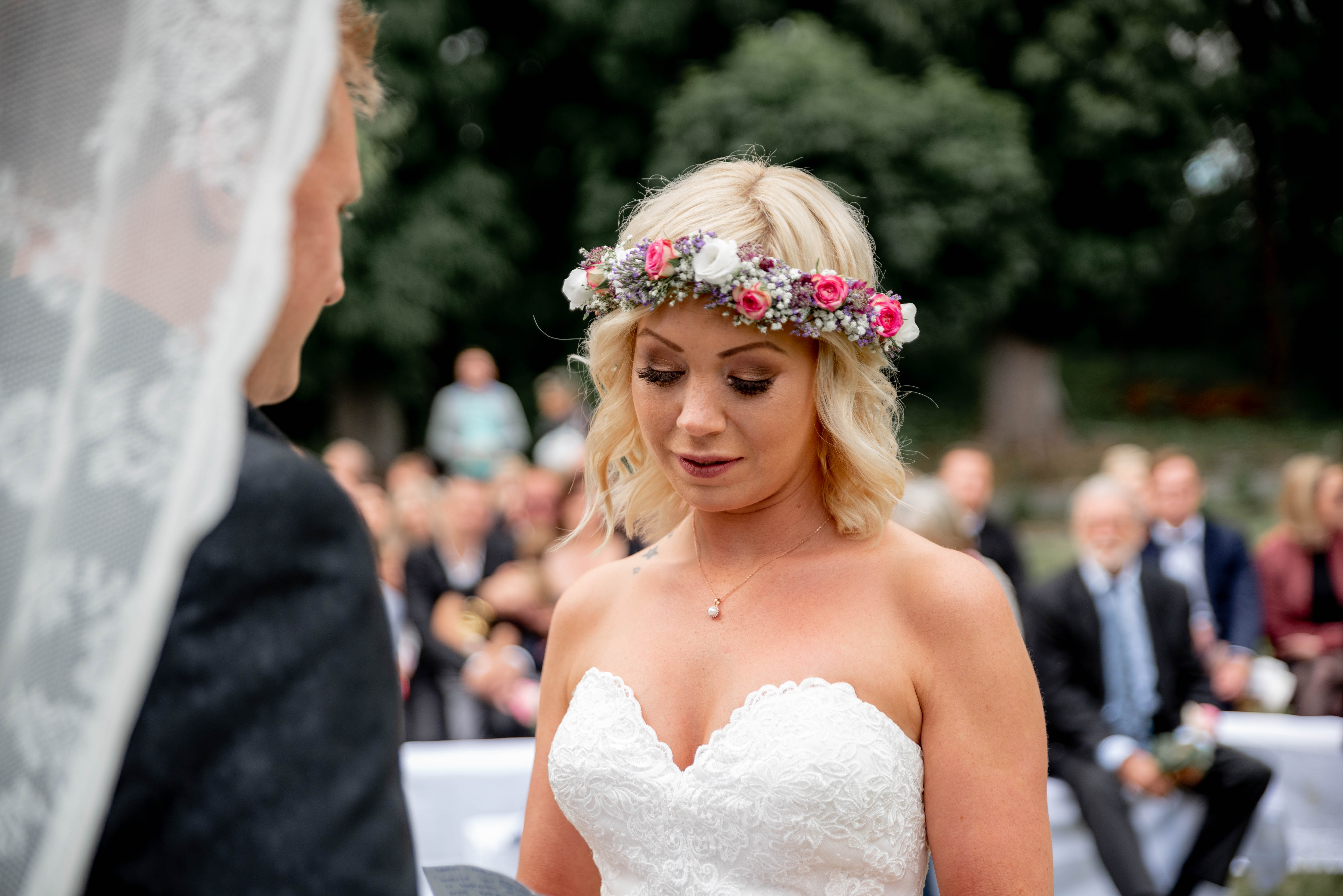 Gelübte Seck Dappricher hof Holzbachschlucht Blumenschmuck wedding hochzeit reportage Shooting